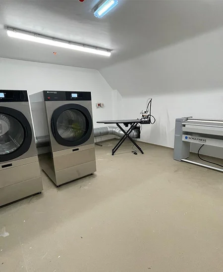 Opus Laundry Work 24